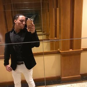 Meet your Posher, Anthony